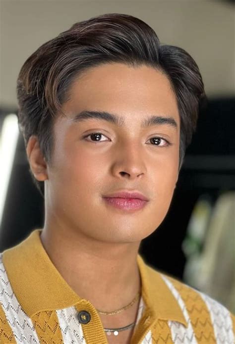 Young Handsome Filipino ACTOR Exposed .